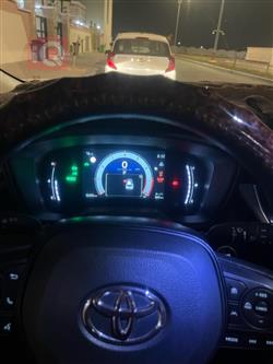 تۆیۆتا کۆرۆلا کرۆس